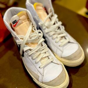 Nike blazer mid 77 vintage - in box like new